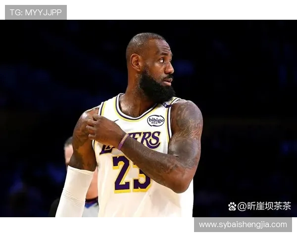 詹姆斯历史性突破成就四万分一万板一万助的传奇时刻